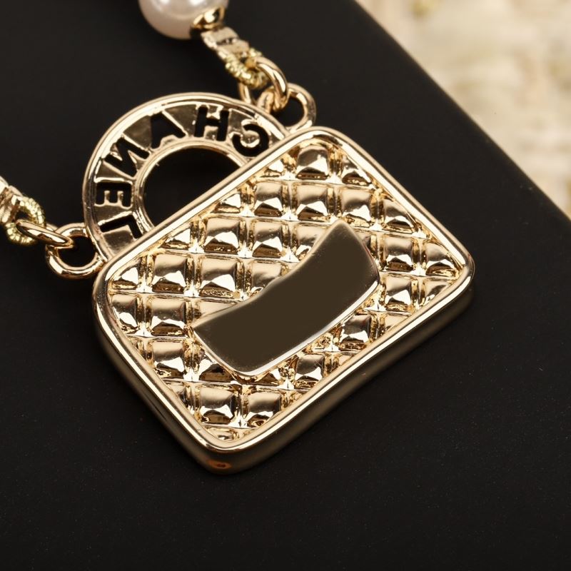 Ch**el necklaces